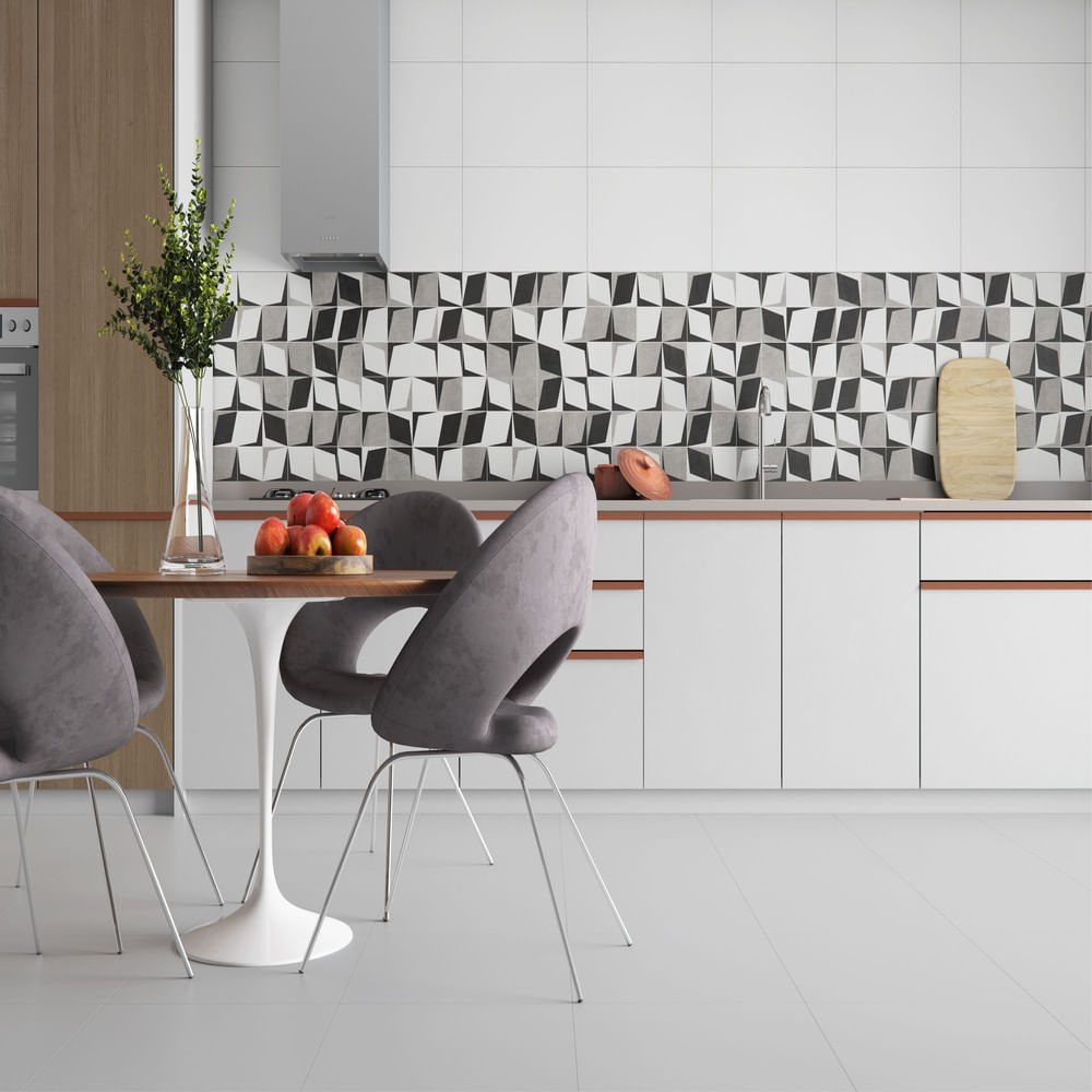 Cozinha com backsplash de cerâmica geométrica em padrão preto e branco