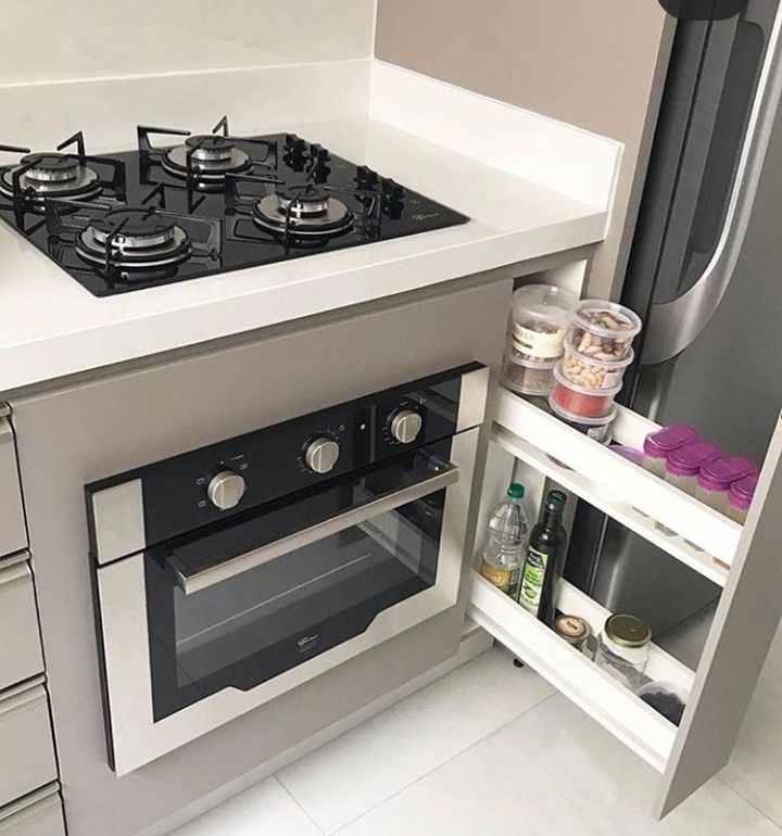 Porta tempero ao lado do fogão